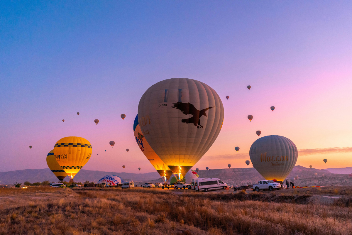 Leszczyńska Noc Balonowa 2025: Magiczny Festiwal Balonów w Lesznie